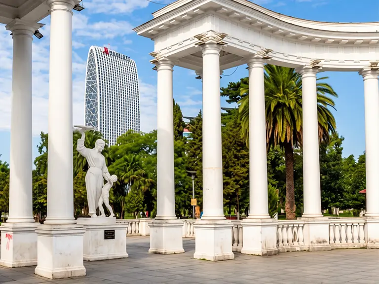 Снять квартиру в районе парка 6 Мая в Батуми долгосрочно